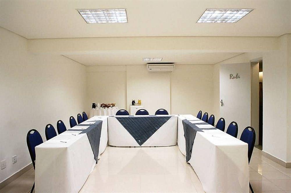 Max Savassi Apart Service Belo Horizonte Exterior photo
